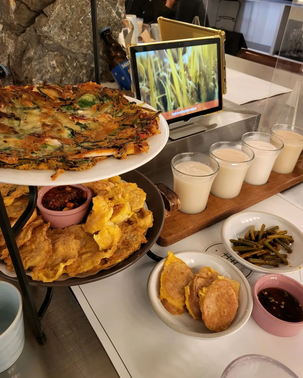 絶品韓国料理を堪能できる「おつまみの名店」