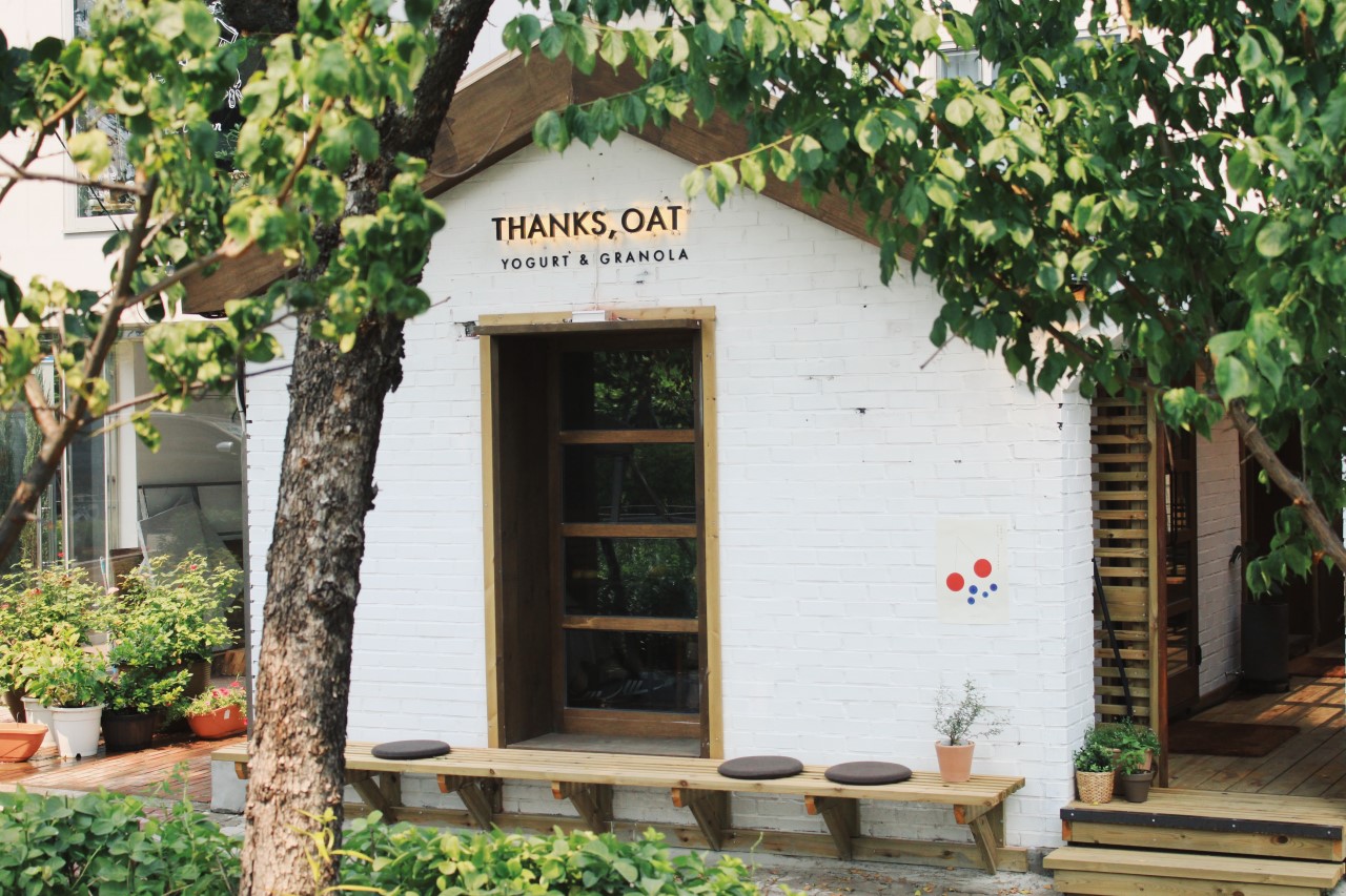 THANKS OAT 延南店 背景画像