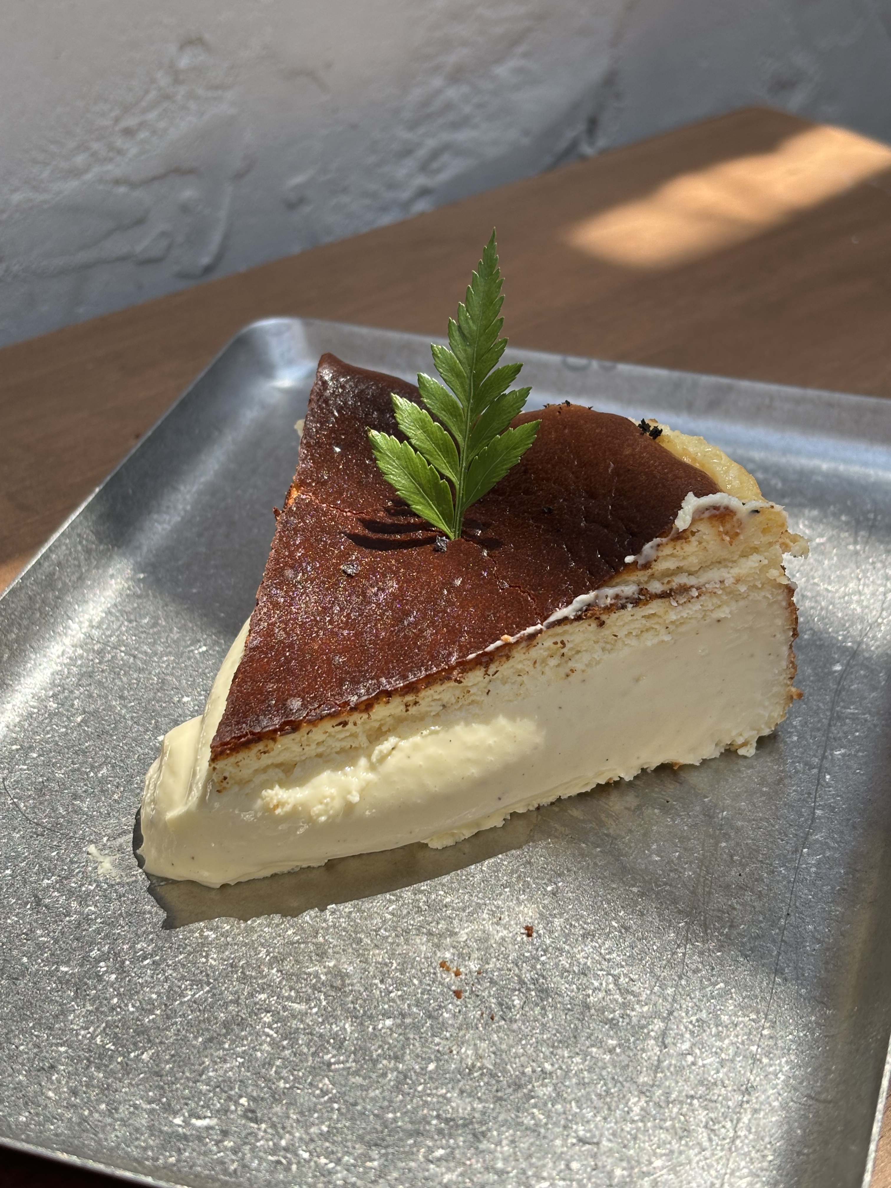 バニラバスクチーズケーキ 