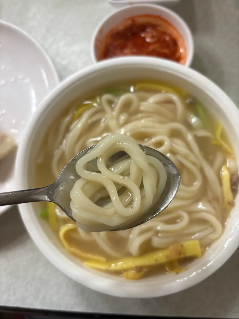 噂通りの激うまカルグクス