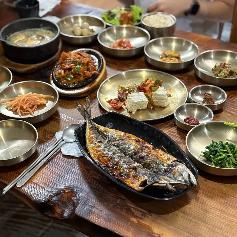 ナントゥレ定食 1人前（2人前以上から注文可）
