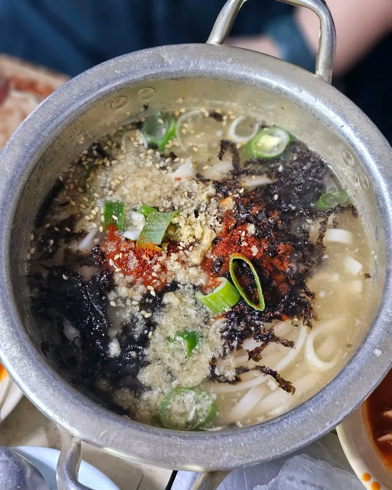 韓国式手打ち麺