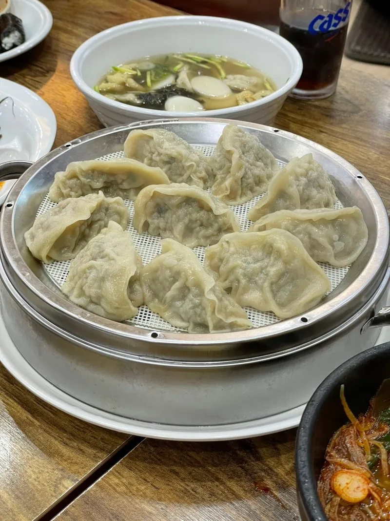 蒸し餃子