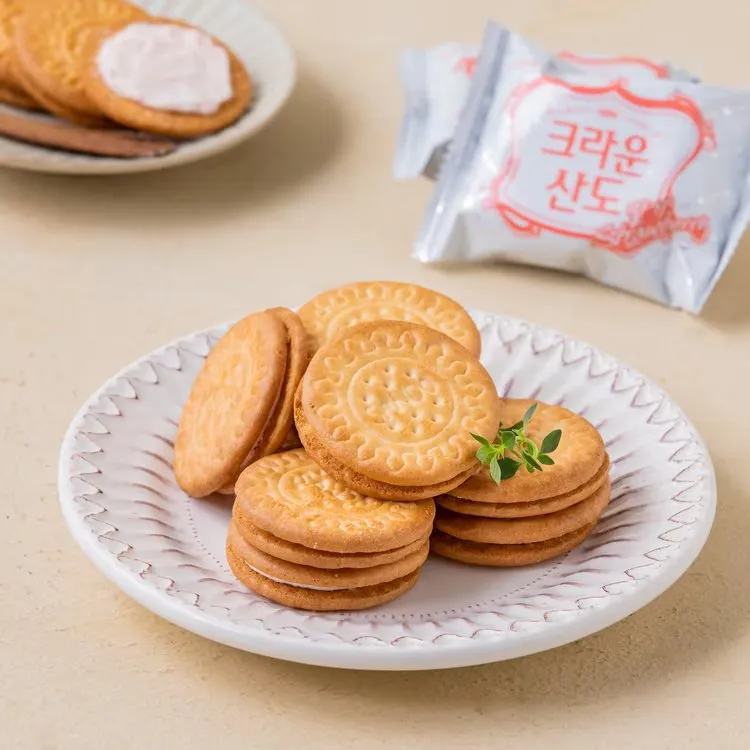 クラウンサンド ストロベリークリームチーズ味 2