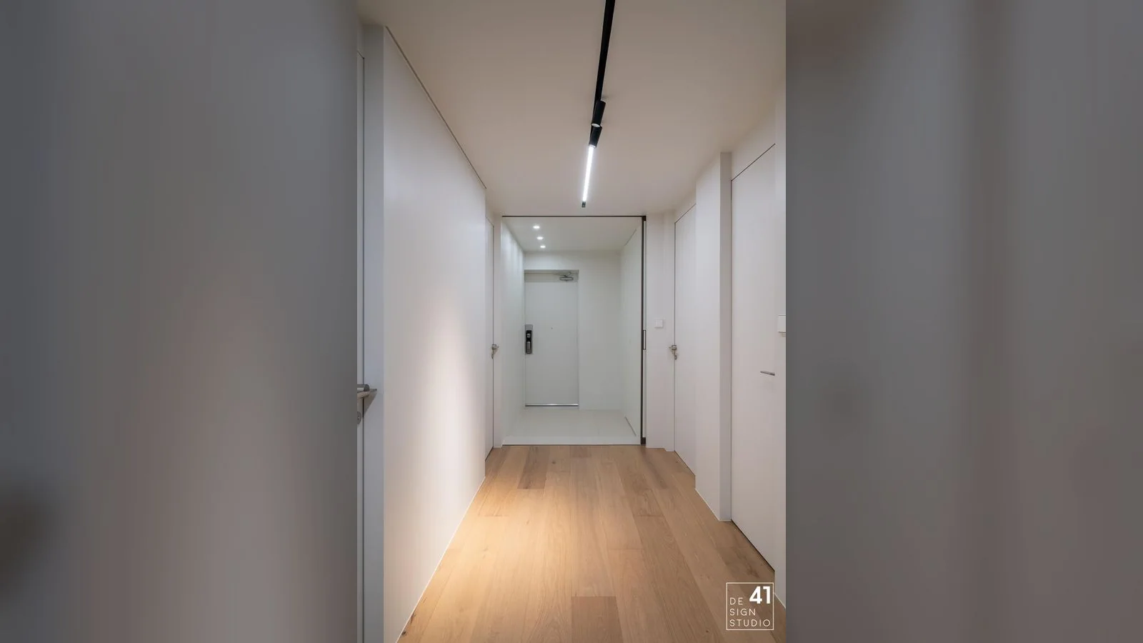 목동 9단지 55평 현관